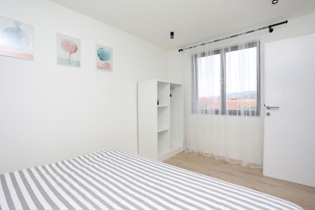 Apartment Lina Rabac
